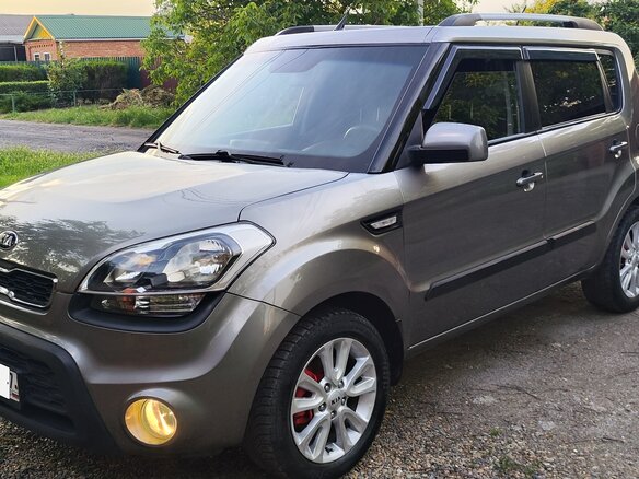 2013 Kia Soul I Рестайлинг, серебристый, 770000 рублей