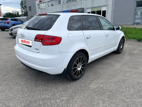 2011 Audi A3 II (8P) Рестайлинг 2, белый, 537000 рублей, вид 4