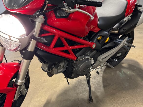 2014 Ducati Monster 696, красный, 450000 рублей - вид 3