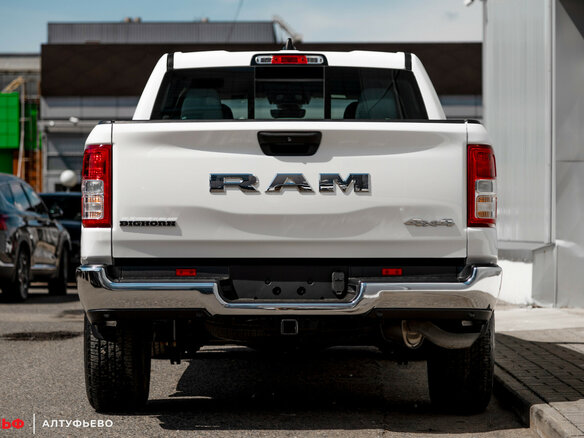 2023 Ram 1500 Crew Cab eTorque V, белый, 6650000 рублей - вид 11