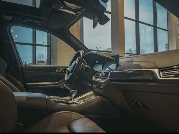 2022 BMW X5 M Competition III (F95), чёрный, 11600000 рублей - вид 8