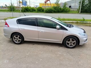 2012 Honda Insight II Рестайлинг, серебристый, 750000 рублей, вид 4