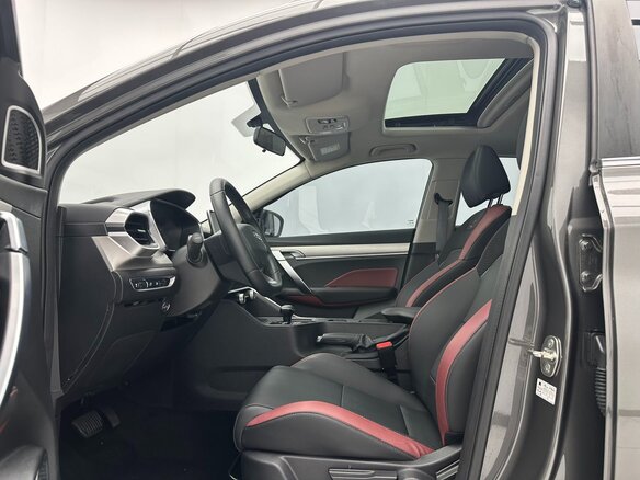 2023 Geely Coolray (Binyue) I, серый, 1350000 рублей - вид 6