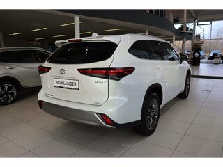 2026 Toyota Highlander IV (XU70), белый, 5650000 рублей, вид 5