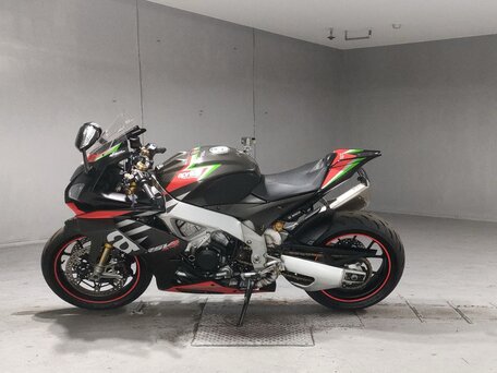 2020 Aprilia RSV4, чёрный, 1509000 рублей, вид 2