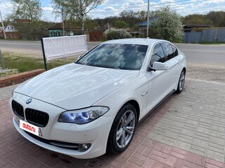 2012 BMW 5 серии 520i VI (F10/F11/F07), белый, 1850000 рублей, вид 1