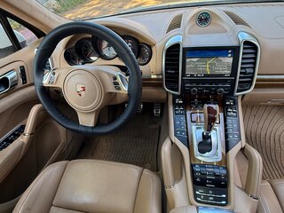 2014 Porsche Cayenne GTS II (958), белый, 2900000 рублей, вид 3