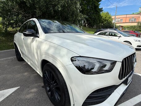 2020 Mercedes-Benz GLE Coupe 350 d II (C167), белый, 8500000 рублей, вид 2