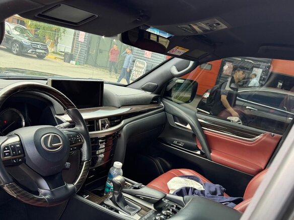 2018 Lexus LX 450d III Рестайлинг 2, чёрный, 8500000 рублей - вид 9