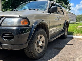 2002 Mitsubishi Montero Sport I, серый, 540000 рублей, вид 3