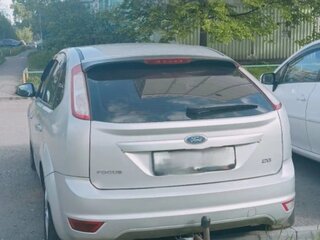 2010 Ford Focus II Рестайлинг, серебристый, 599000 рублей, вид 1