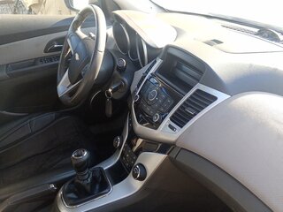 2010 Chevrolet Cruze I, серый, 720000 рублей, вид 4