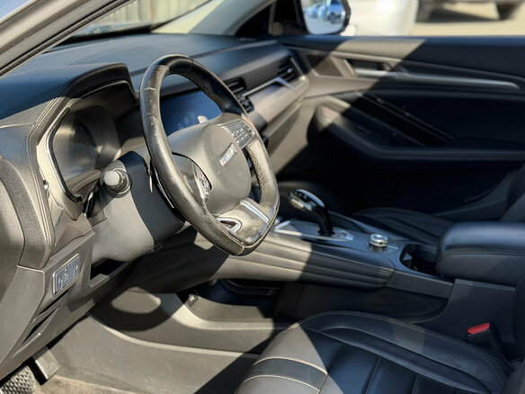 2019 Haval F7x I, серый, 1350000 рублей - вид 2