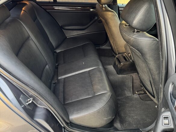 2002 BMW 3 серии 325i IV (E46) Рестайлинг, серый, 750000 рублей - вид 12