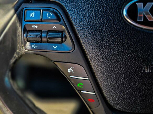 2018 Kia Ceed II Рестайлинг, белый, 1396000 рублей - вид 18