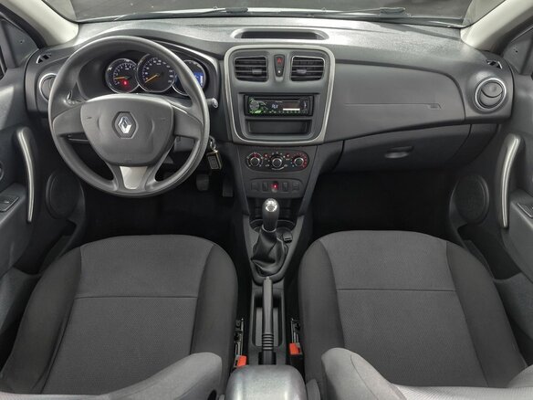 2016 Renault Logan II, белый, 624000 рублей - вид 9