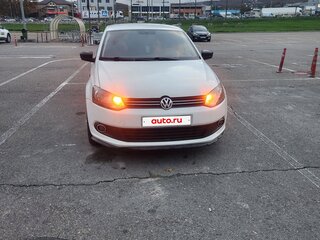 2013 Volkswagen Polo V, белый, 500000 рублей, вид 1