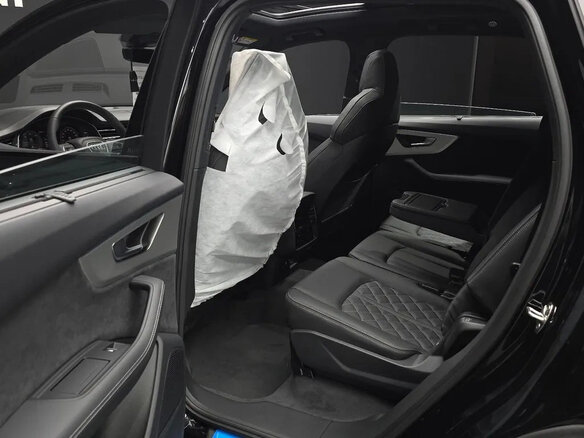 2026 Audi Q7 50 TDI II (4M) Рестайлинг 2, чёрный, 11876000 рублей - вид 12