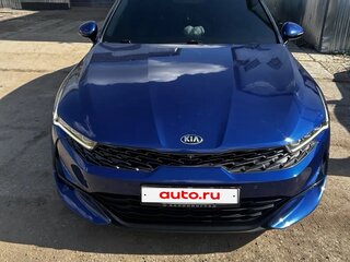 2020 Kia K5 III, синий, 2850000 рублей, вид 2