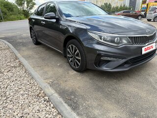 2019 Kia Optima IV Рестайлинг, серый, 1600000 рублей, вид 1