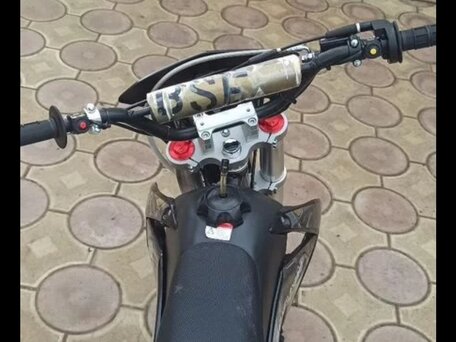 2025 BSE EX 125, чёрный, 86000 рублей, вид 2
