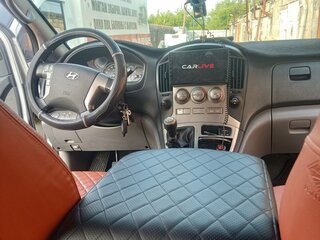 2011 Hyundai H-1 5-speed II, белый, 1990000 рублей, вид 5