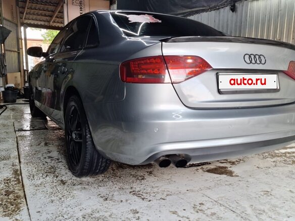 2010 Audi A4 IV (B8), серый, 850000 рублей - вид 6