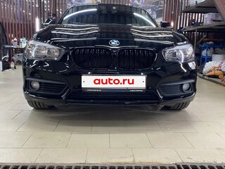 2016 BMW 1 серии 118i II (F20/F21) Рестайлинг, чёрный, 1600000 рублей, вид 3