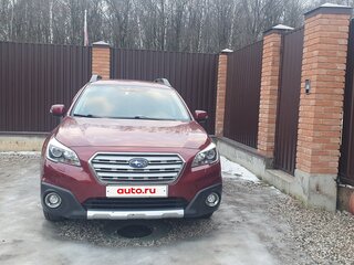2017 Subaru Outback V, красный, 3000900 рублей, вид 3