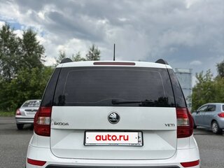 2014 Skoda Yeti I Рестайлинг, белый, 950000 рублей, вид 2