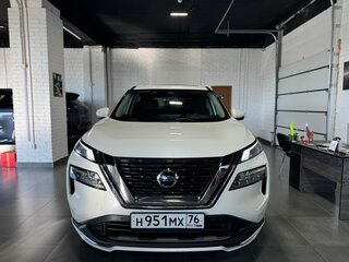 2021 Nissan X-Trail IV, белый, 2700000 рублей, вид 3