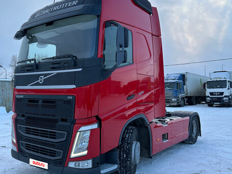 2017 Volvo FH, красный, 8800000 рублей, вид 1