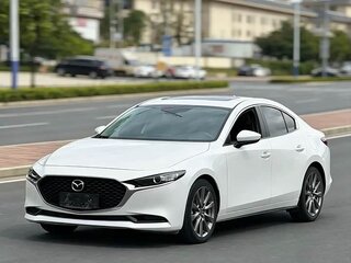 2022 Mazda 3 IV (BP), белый, 1650017 рублей, вид 1