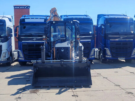 2025 Case CE 570SV, жёлтый, 9060000 рублей, вид 3