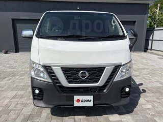2017 Nissan NV350 Caravan I Рестайлинг, белый, 2440000 рублей, вид 2
