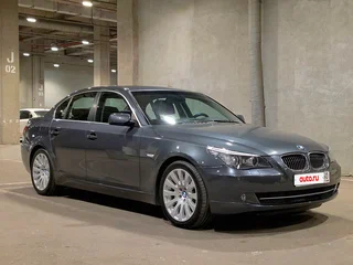 2008 BMW 5 серии 525i V (E60/E61) Рестайлинг, серый, 1800000 рублей, вид 1