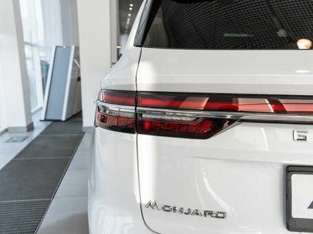 2026 Geely Monjaro I Рестайлинг, белый, 4954990 рублей, вид 5
