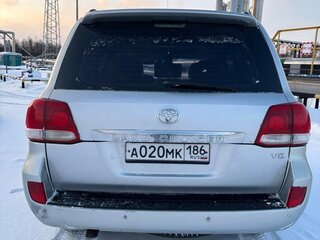 2007 Toyota Land Cruiser 200 Series, серебристый, 1550620 рублей, вид 3