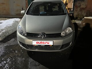 2012 Volkswagen Golf VI, серебристый, 690000 рублей, вид 3