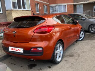 2013 Kia Ceed II, оранжевый, 945000 рублей, вид 3