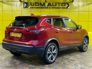 2020 Nissan Qashqai II Рестайлинг, красный, 2090000 рублей, вид 5