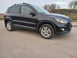 2011 Volkswagen Tiguan I Рестайлинг, чёрный, 900000 рублей, вид 3