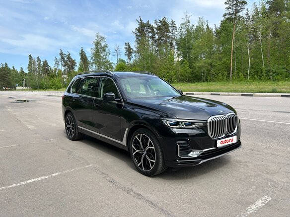 2020 BMW X7 40i I (G07), чёрный, 7500000 рублей