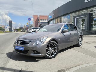 Infiniti G25 IV