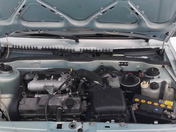 2005 Lada (ВАЗ) 2115, серебристый, 220000 рублей - вид 3