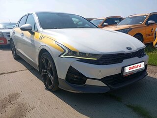 2021 Kia K5 III, белый, 1627500 рублей, вид 2