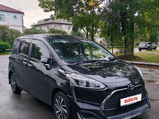2021 Toyota Sienta II Рестайлинг, чёрный, 1430000 рублей, вид 5