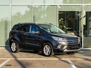 2017 Ford Kuga II Рестайлинг, серый, 1395000 рублей, вид 3