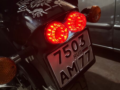 2002 Honda Magna, чёрный, 430000 рублей, вид 4