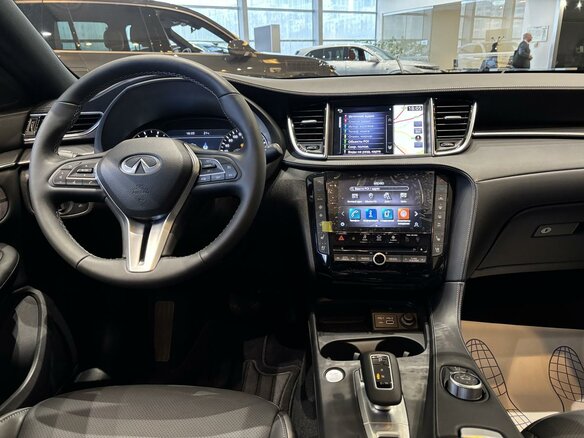 2025 Infiniti QX55, серый, 7490000 рублей - вид 9